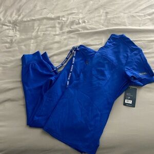 Brand New-Medcouture jogger scrubs